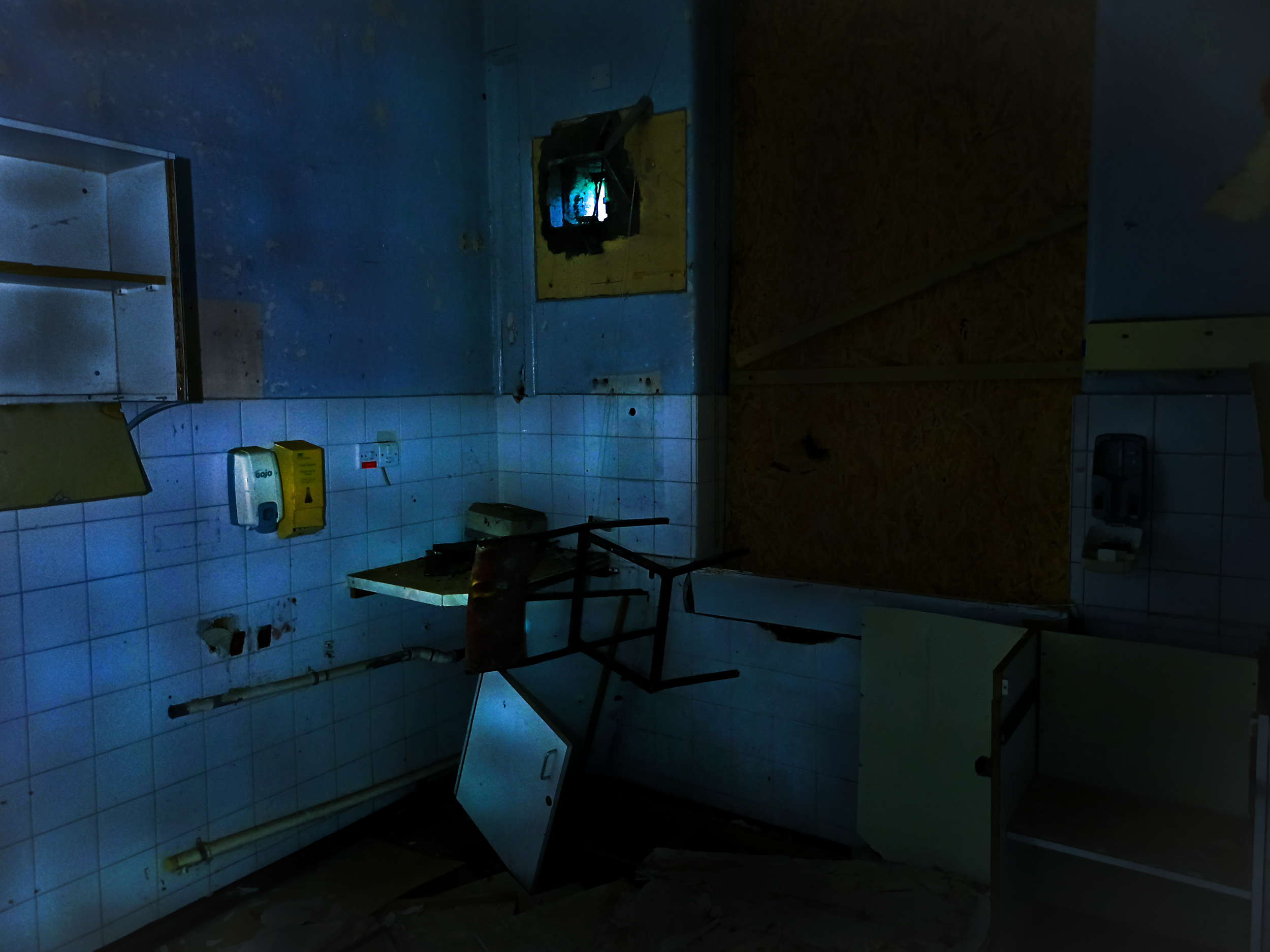 floating chair png.png