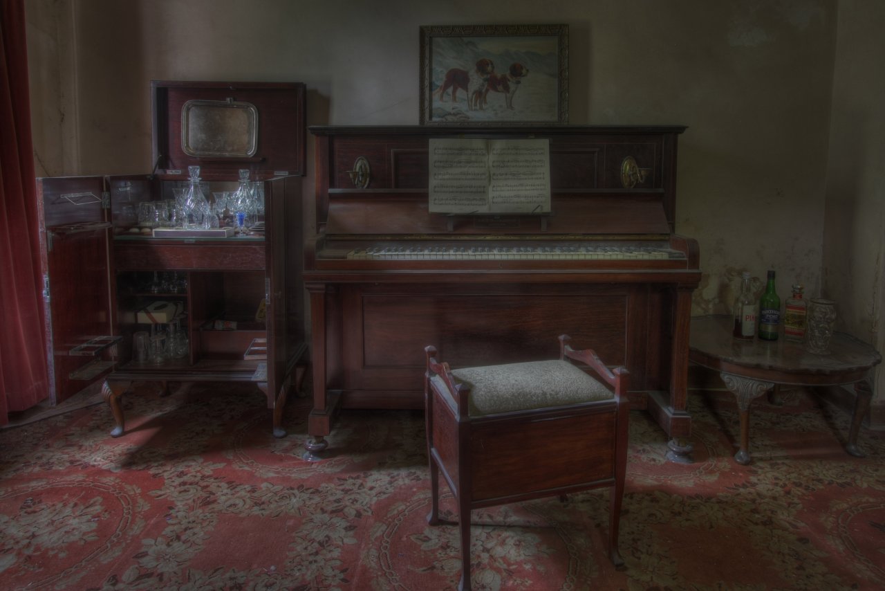 IMG_8609_10_12_13_14_tonemapped copy.jpg