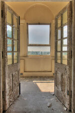 IMG_4256_58_59_61_tonemapped copy.jpg