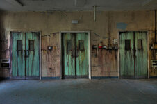 IMG_3915_7_8_9_tonemapped copy.jpg